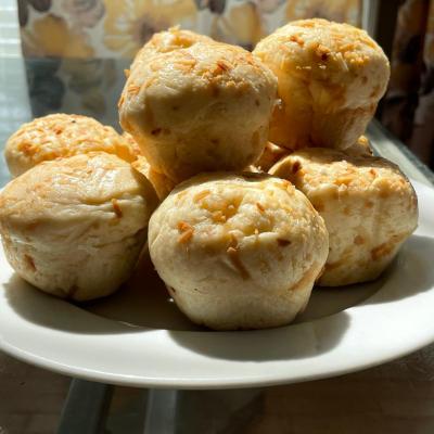 Tasty Cup Bread Treats